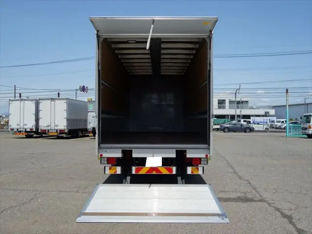 いすゞ フォワード 2RG-FRR90T2の写真15