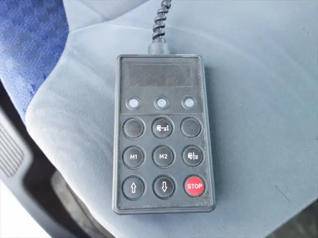 いすゞ フォワード 2RG-FRR90T2の写真24