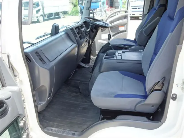 いすゞ フォワード 2RG-FRR90T2の写真30