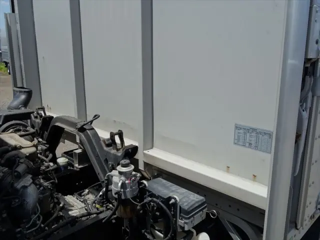 いすゞ フォワード 2RG-FRR90T2の写真40