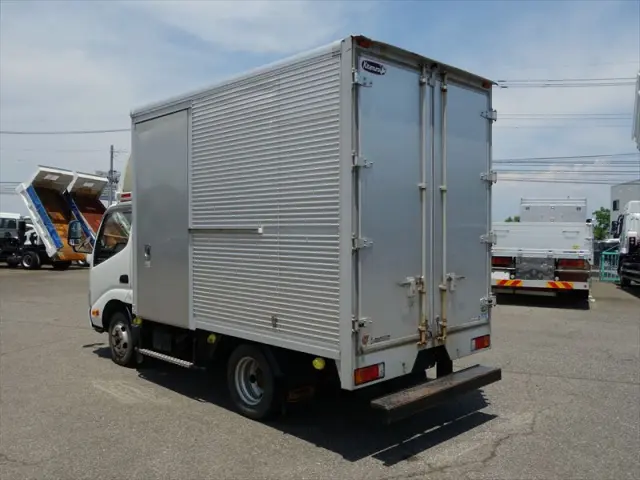 トヨタ ダイナ TPG-XZC605(2WD)の写真3
