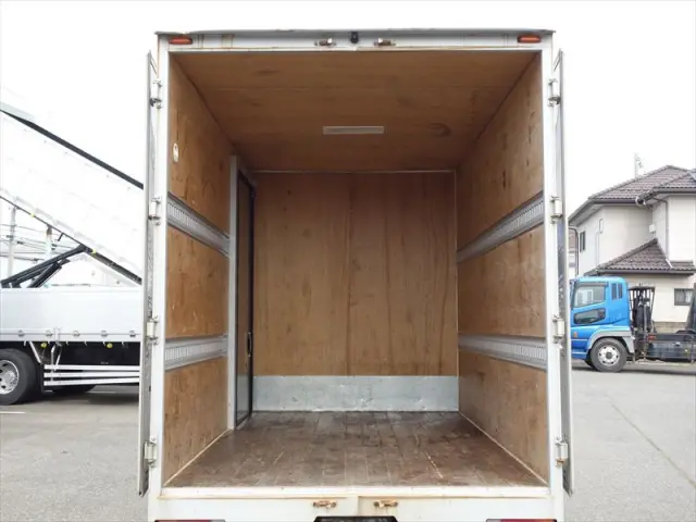 トヨタ ダイナ TPG-XZC605(2WD)の写真22