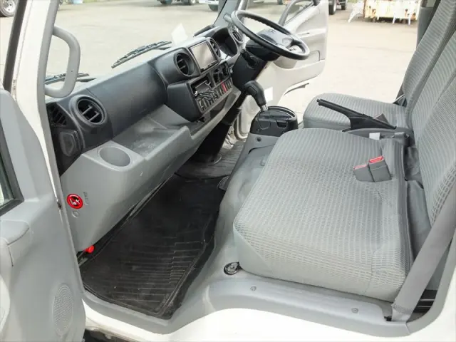 トヨタ ダイナ TPG-XZC605(2WD)の写真34