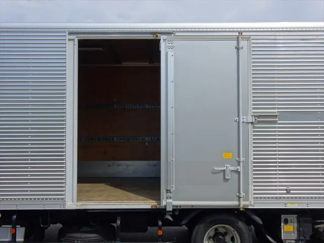 三菱 キャンター 2PG-FEB50の写真5