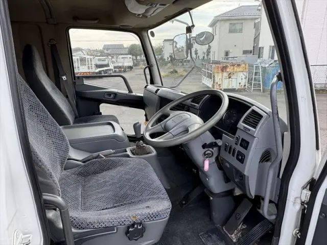 三菱 ファイター PA-FK61Fの写真19