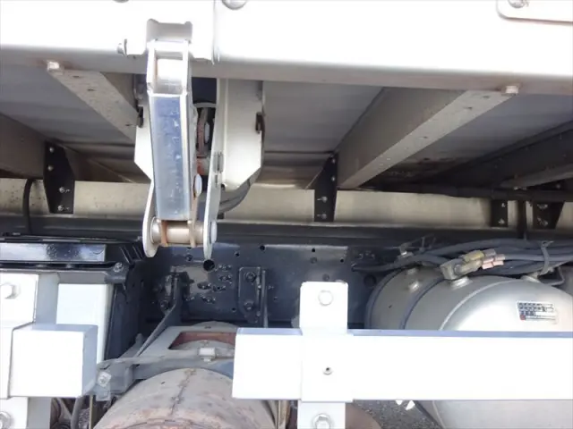 三菱 ファイター TKG-FK65FY(2WD)の写真9