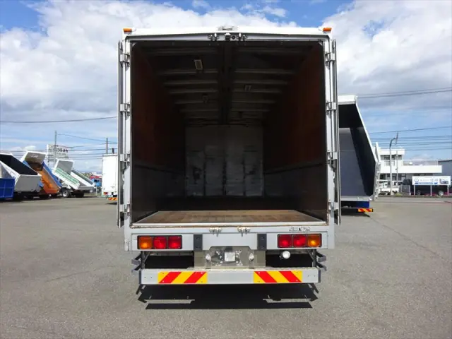 三菱 ファイター TKG-FK65FY(2WD)の写真15