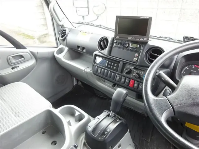 日野 デュトロ TPG-XZC605M(2WD)の写真25