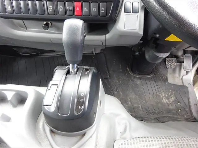 日野 デュトロ TPG-XZC605M(2WD)の写真26