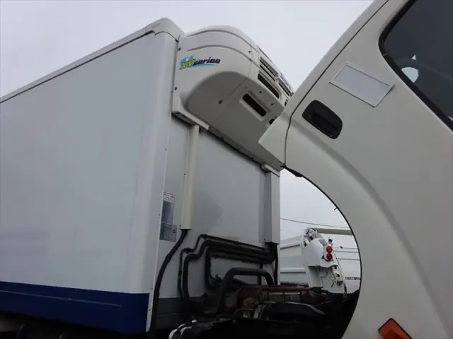 日野 デュトロ TPG-XZC605M(2WD)の写真39