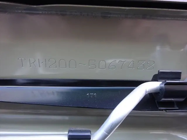 トヨタ ハイエースバン 3BF-TRH200V(2WD)の写真18