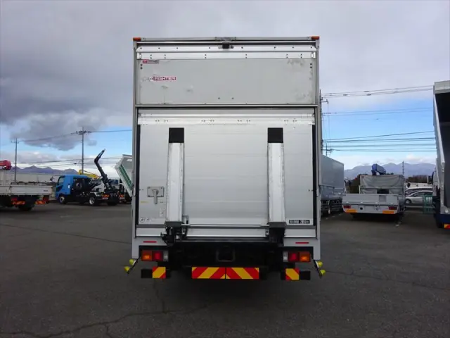 三菱 ファイター TKG-FK71Fの写真14