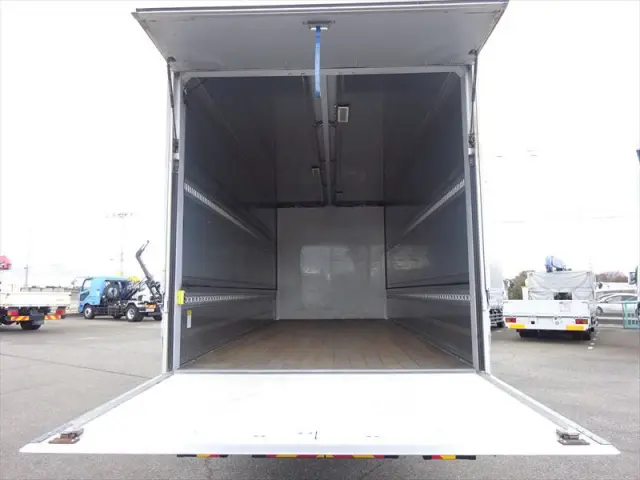 三菱 ファイター TKG-FK71Fの写真18