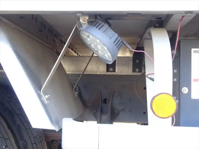 三菱 ファイター 2KG-FK62FYの写真10