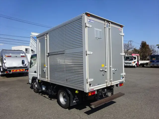 三菱 キャンター TKG-FBA20(2WD)の写真3