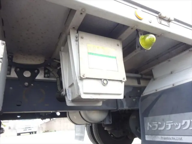 いすゞ フォワード TKG-FRR90T2(2WD)の写真11