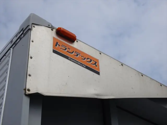 いすゞ フォワード TKG-FRR90T2(2WD)の写真24