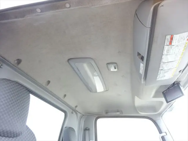 いすゞ フォワード TKG-FRR90T2(2WD)の写真28