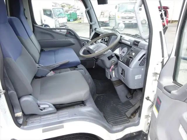 三菱 キャンター PDG-FG74D(4WD)の写真24