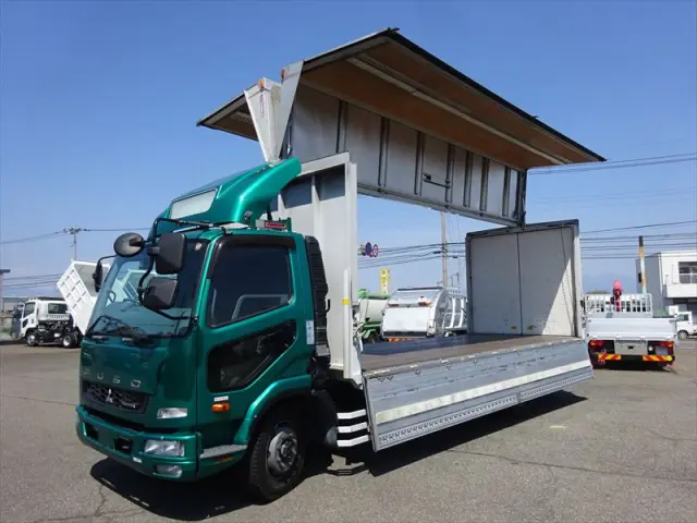 三菱 ファイター QKG-FK72FZ(2WD)の写真1