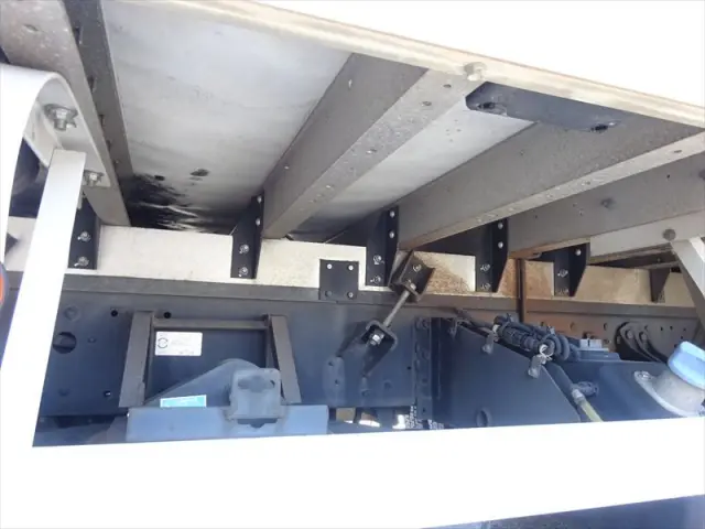 三菱 ファイター QKG-FK72FZ(2WD)の写真6