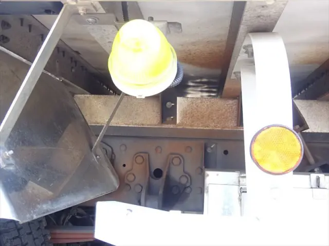 三菱 ファイター QKG-FK72FZ(2WD)の写真9