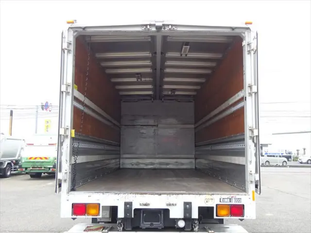 三菱 ファイター QKG-FK72FZ(2WD)の写真13