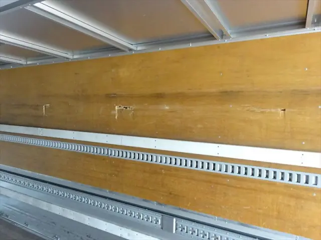 三菱 ファイター QKG-FK72FZ(2WD)の写真17