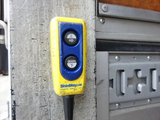 三菱 ファイター QKG-FK72FZ(2WD)の写真20