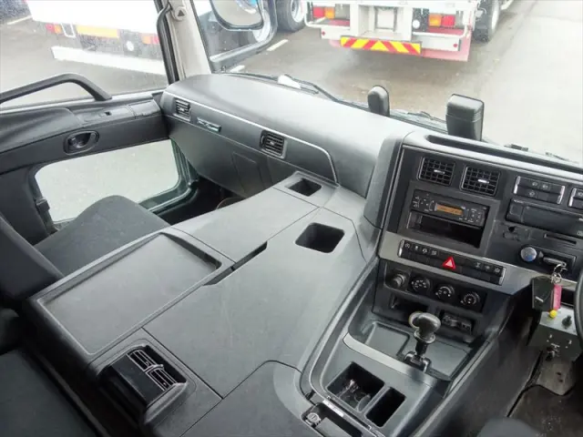 三菱 スーパーグレート 2PG-FV70GZ(6x4)の写真32