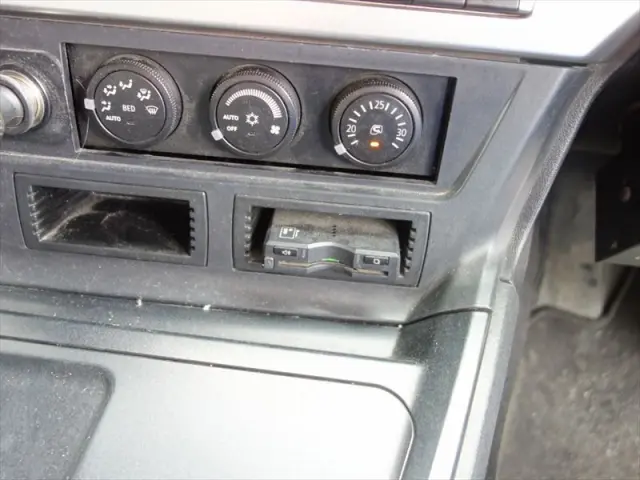 三菱 スーパーグレート 2PG-FV70GZ(6x4)の写真33