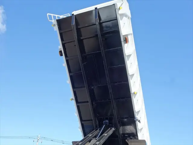 三菱 スーパーグレート 2PG-FV80VZ(6x4)の写真10