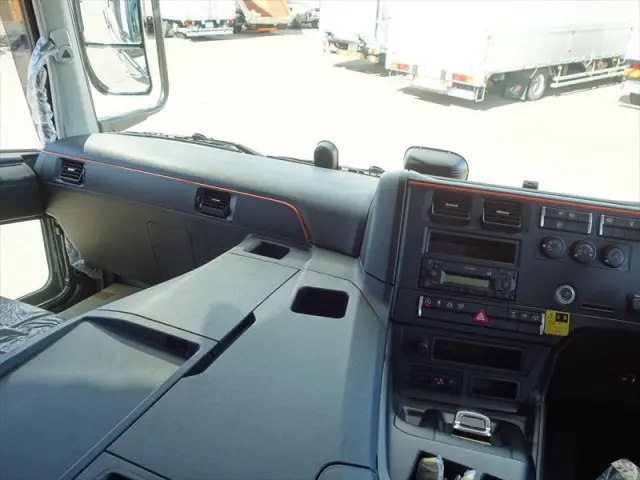 三菱 スーパーグレート 2PG-FV80VZ(6x4)の写真21