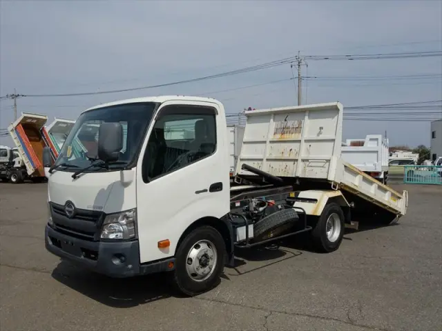 日野 デュトロ TKG-XZU700X(2WD)の写真1