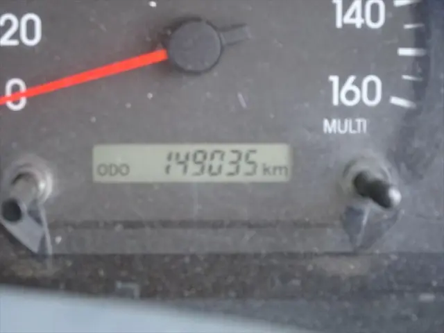 いすゞ フォワード 2RG-FRR90S2(2WD)の写真24