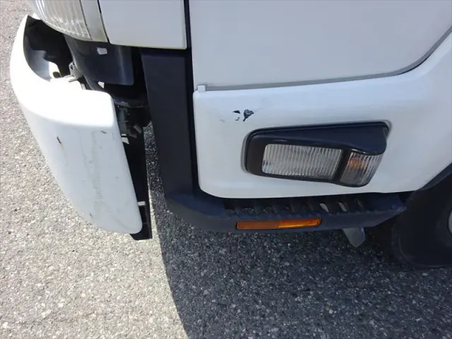 いすゞ フォワード 2RG-FRR90S2(2WD)の写真36