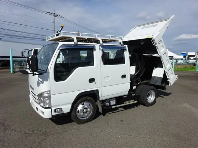 いすゞ エルフ TPG-NJR85ADの写真1