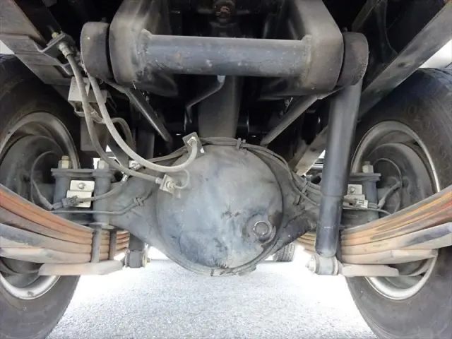 いすゞ エルフ TPG-NJR85AD(2WD)の写真9