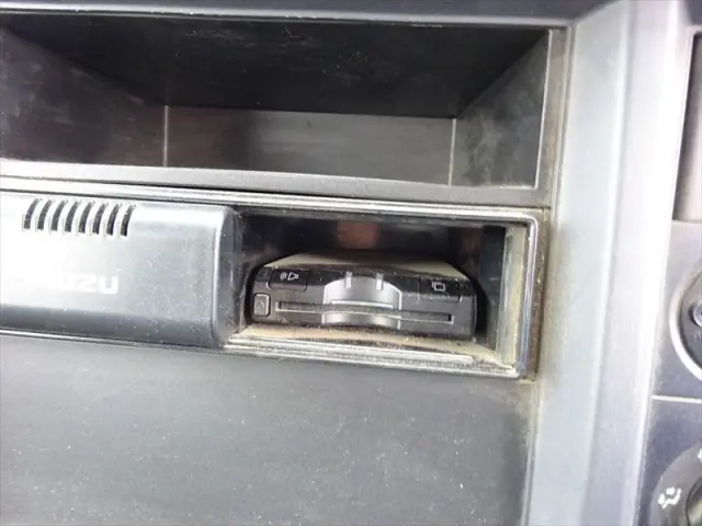 いすゞ エルフ TPG-NJR85AD(2WD)の写真21