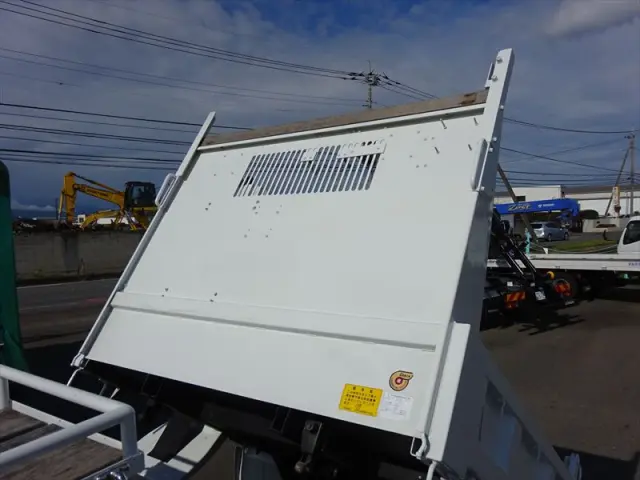 いすゞ エルフ TPG-NJR85AD(2WD)の写真30