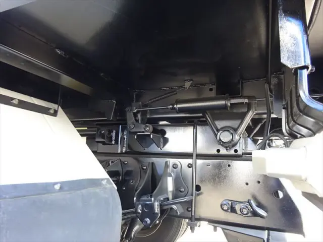 日野 レンジャー 2DG-FC2ABA(2WD)の写真7