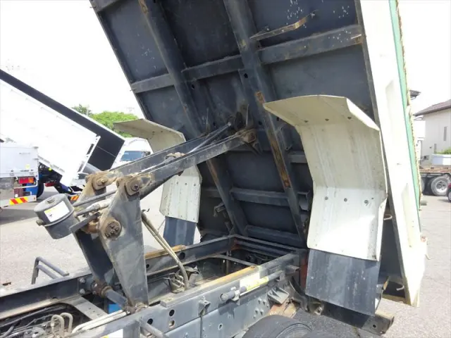 日野 レンジャー 2DG-FC2ABA(2WD)の写真10