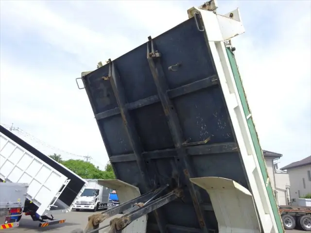 日野 レンジャー 2DG-FC2ABA(2WD)の写真11