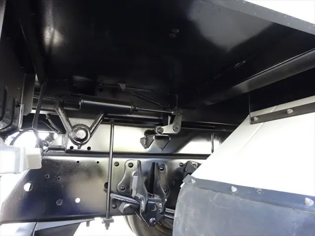 日野 レンジャー 2DG-FC2ABA(2WD)の写真11