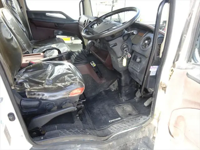 日野 レンジャー 2DG-FC2ABA(2WD)の写真25