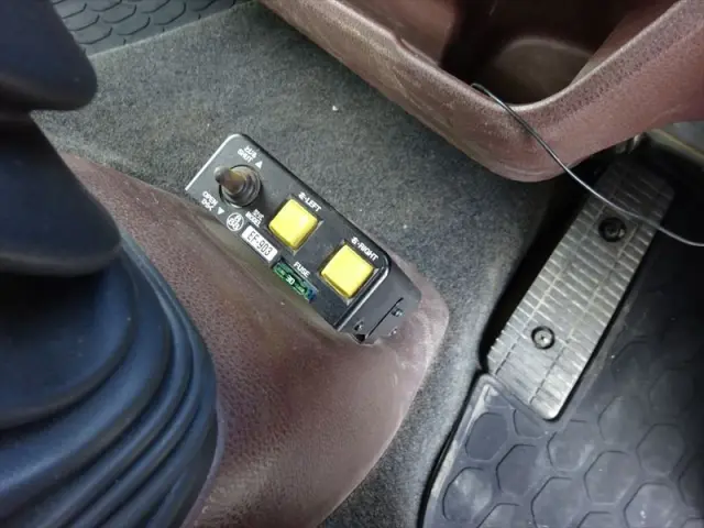 日野 レンジャー 2DG-FC2ABA(2WD)の写真30