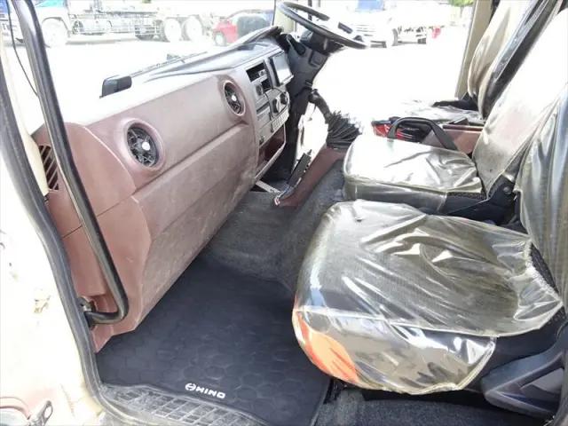 日野 レンジャー 2DG-FC2ABA(2WD)の写真32