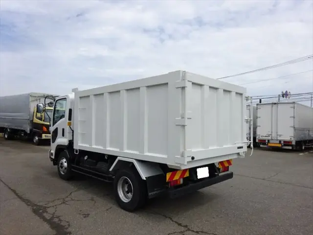 いすゞ フォワード TKG-FRR90S1(2WD)の写真4