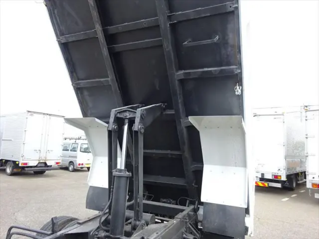 いすゞ フォワード TKG-FRR90S1(2WD)の写真8