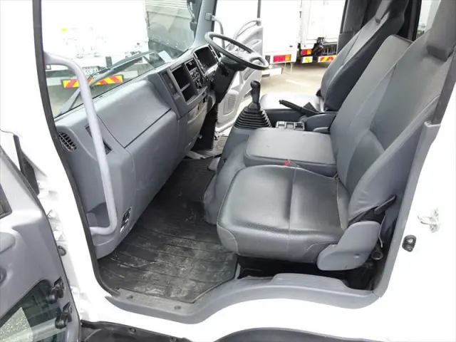 いすゞ フォワード TKG-FRR90S1(2WD)の写真23